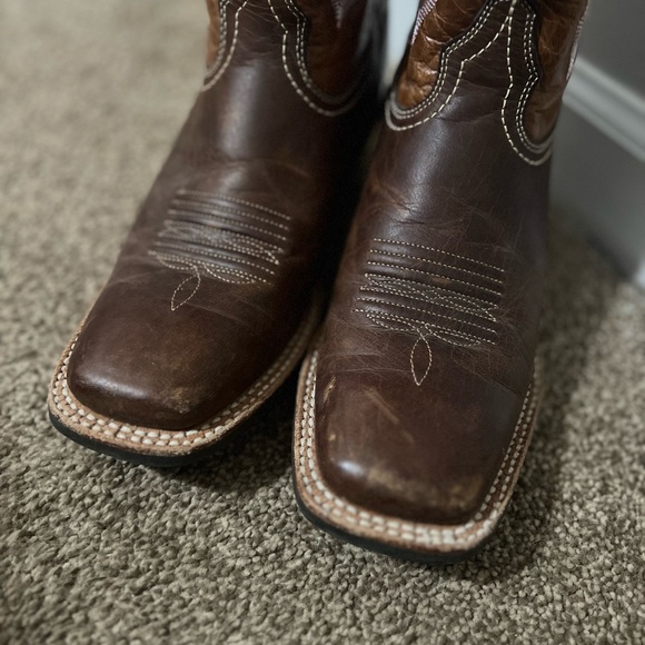 Ariat Crossfire Square Toe Women’s Cowboy Boots - Picture 8 of 8